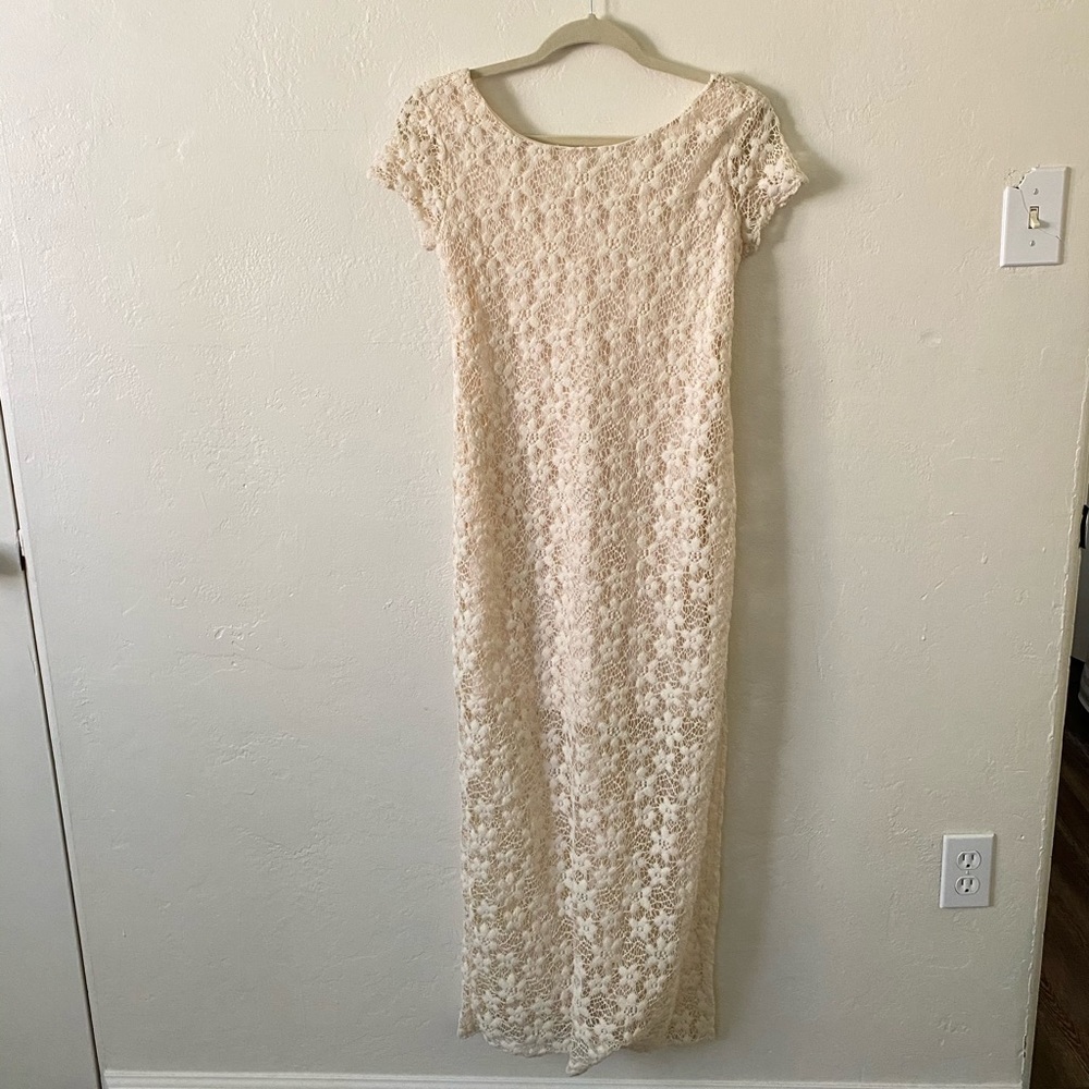 🛍 Xhilaration Cream Floral Lace Maxi Slit Dress